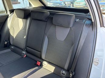 SKODA OCTAVIA 1.4 TSI iV 13kWh SE Technology Estate 5dr Petrol Plug-in Hybrid 