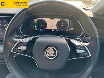 SKODA OCTAVIA 1.4 TSI iV 13kWh SE Technology Estate 5dr Petrol Plug-in Hybrid 