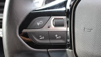 PEUGEOT 208 1.2 PureTech Allure Premium + Hatchback 5dr Petrol EAT Euro 6 (s