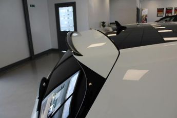 VOLKSWAGEN GOLF 2.0 TSI GTI TCR Hatchback 5dr Petrol DSG Euro 6 (s/s) (290 ps)