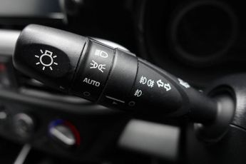 HYUNDAI I10 1.0 Premium Hatchback 5dr Petrol Auto Euro 6 (s/s) (67 ps)