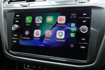 VOLKSWAGEN TIGUAN 2.0 TDI R-Line SUV 5dr Diesel DSG Euro 6 (s/s) (150 ps)