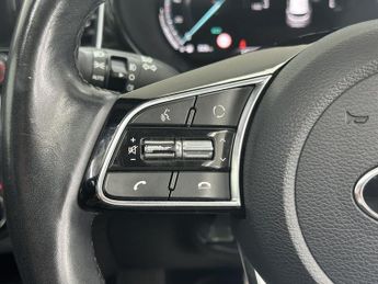 KIA XCEED 1.6 GDi 8.9kWh First Edition SUV 5dr Petrol Plug-in Hybrid DCT E