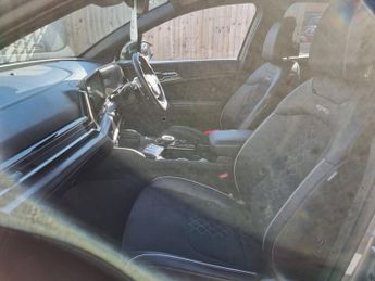 KIA SPORTAGE 1.6 h T-GDi GT-Line SUV 5dr Petrol Hybrid Auto Euro 6 (s/s) (226