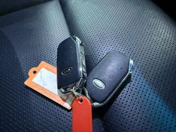 KIA SPORTAGE 2.0 CRDi EcoDynamics+ 4 SUV 5dr Diesel Hybrid Auto AWD Euro 6 (s