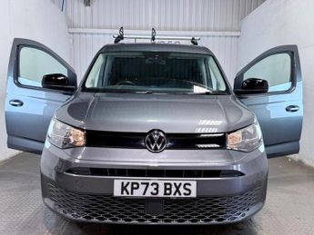 VOLKSWAGEN CADDY 2.0 TDI C20 Commerce Pro Panel Van 5dr Diesel DSG SWB Euro 6 (s/