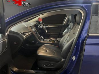 FORD MONDEO 2.0 TiVCT Titanium Saloon 4dr Petrol Hybrid CVT Euro 6 (s/s) (18