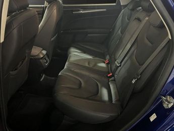 FORD MONDEO 2.0 TiVCT Titanium Saloon 4dr Petrol Hybrid CVT Euro 6 (s/s) (18