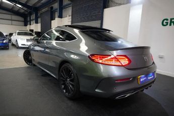 MERCEDES-BENZ C-CLASS 2.1 C220d Nightfall Edition (Premium) Coupe 2dr Diesel G-Tronic+