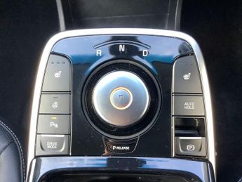 KIA NIRO 64kWh First Edition SUV 5dr Electric Auto (201 bhp)