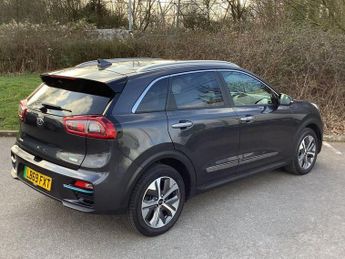 KIA NIRO 64kWh First Edition SUV 5dr Electric Auto (201 bhp)