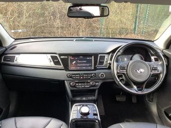 KIA NIRO 64kWh First Edition SUV 5dr Electric Auto (201 bhp)