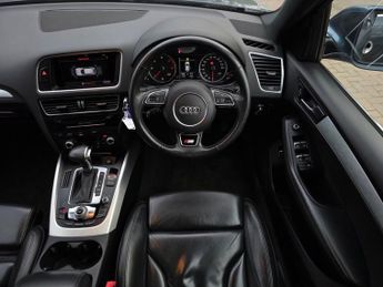 AUDI Q5 2.0 TDI S line Plus SUV 5dr Diesel S Tronic quattro Euro 5 (s/s)