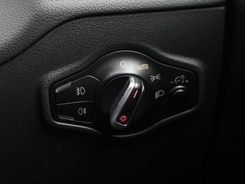 AUDI Q5 2.0 TDI S line Plus SUV 5dr Diesel S Tronic quattro Euro 5 (s/s)