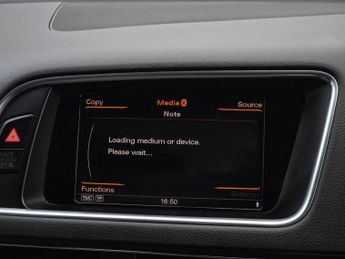 AUDI Q5 2.0 TDI S line Plus SUV 5dr Diesel S Tronic quattro Euro 5 (s/s)