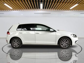 VOLKSWAGEN GOLF 1.4 TSI SE Nav Hatchback 5dr Petrol DSG Euro 6 (s/s) (125 ps)