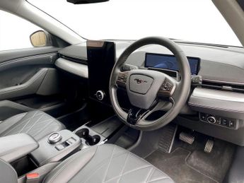 FORD MUSTANG MACH-E Standard Range 72kWh Select SUV 5dr Electric Automatic (269 ps)