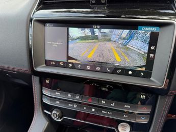 JAGUAR F-PACE 3.0 D300 V6 S SUV 5dr Diesel Auto AWD Euro 6 (s/s) (300 ps)