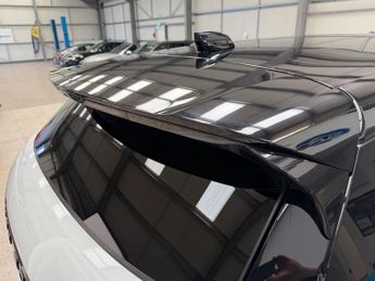 LAND ROVER RANGE ROVER EVOQUE 2.0 P200 MHEV R-Dynamic HSE SUV 5dr Petrol Auto 4WD Euro 6 (s/s)