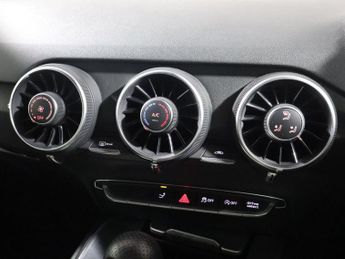 AUDI TT 2.0 TFSI S line Coupe 3dr Petrol S Tronic quattro Euro 6 (s/s) (