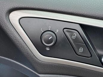 VOLKSWAGEN GOLF 1.4 TSI BlueMotion Tech SE Hatchback 5dr Petrol DSG Euro 5 (s/s)