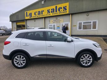 Renault Kadjar 1.2 TCe Dynamique Nav SUV 5dr Petrol Manual Euro 6 (s/s) (130 ps
