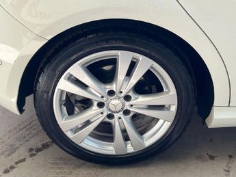 MERCEDES-BENZ A-CLASS 1.5 A180d Sport (Executive) Hatchback 5dr Diesel 7G-DCT Euro 6 (