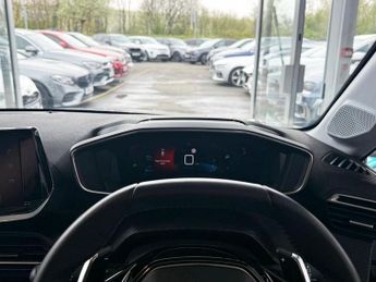 PEUGEOT 208 1.2 PureTech Allure Premium + Hatchback 5dr Petrol EAT Euro 6 (s