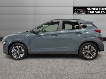 HYUNDAI KONA 64kWh Premium SUV 5dr Electric Auto (10.5kW Charger) (204 ps)