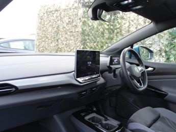 VOLKSWAGEN ID.4 Pro 77kWh Style SUV 5dr Electric Auto (286 ps)