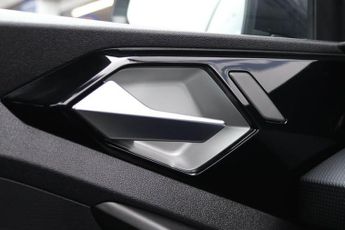 AUDI A1 1.0 TFSI 25 Sport Sportback 5dr Petrol S Tronic Euro 6 (s/s) (95