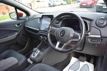 RENAULT ZOE R135 52kWh GT Line Hatchback 5dr Electric Auto (i, Rapid Charge)