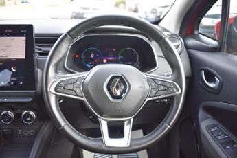 RENAULT ZOE R135 52kWh GT Line Hatchback 5dr Electric Auto (i, Rapid Charge)