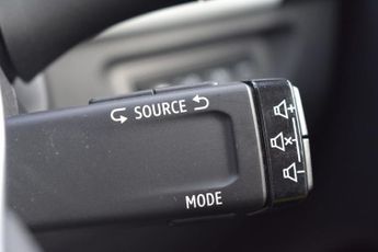 RENAULT ZOE R135 52kWh GT Line Hatchback 5dr Electric Auto (i, Rapid Charge)