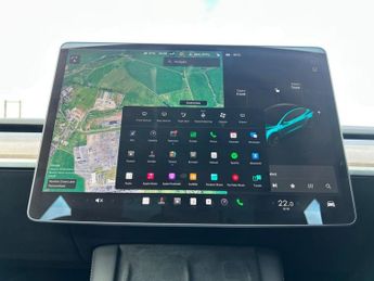 TESLA Model 3 (Dual Motor) Long Range Saloon 4dr Electric Auto 4WDE (346 ps)