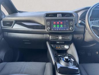 NISSAN LEAF 39kWh N-Connecta Hatchback 5dr Electric Auto (150 ps)