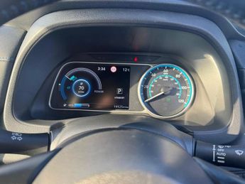 NISSAN LEAF 39kWh N-Connecta Hatchback 5dr Electric Auto (150 ps)