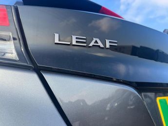 NISSAN LEAF 39kWh N-Connecta Hatchback 5dr Electric Auto (150 ps)