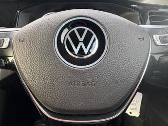 VOLKSWAGEN POLO 1.0 TSI Match Hatchback 5dr Petrol DSG Euro 6 (s/s) (95 ps)