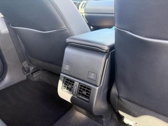 TOYOTA BZ4X 71.4kWh Motion SUV 5dr Electric Auto (11kW OBC) (204 ps)