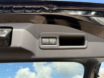 TOYOTA BZ4X 71.4kWh Motion SUV 5dr Electric Auto (11kW OBC) (204 ps)