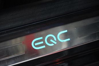MERCEDES-BENZ EQC EQC 400 80kWh AMG Line (Premium Plus) SUV 5dr Electric Auto 4MAT