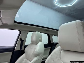 LAND ROVER RANGE ROVER EVOQUE 2.0 TD4 HSE Dynamic SUV 5dr Diesel Auto 4WD Euro 6 (s/s) (180 ps