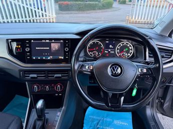 VOLKSWAGEN POLO 1.0 TSI Match Hatchback 5dr Petrol DSG Euro 6 (s/s) (95 ps)