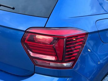 VOLKSWAGEN POLO 1.0 TSI Match Hatchback 5dr Petrol DSG Euro 6 (s/s) (95 ps)