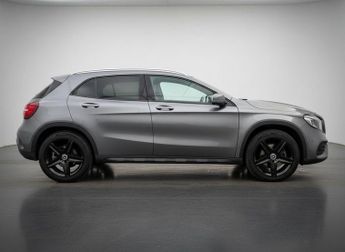 MERCEDES-BENZ GLA 1.6 GLA180 AMG Line Edition SUV 5dr Petrol 7G-DCT Euro 6 (s/s) (