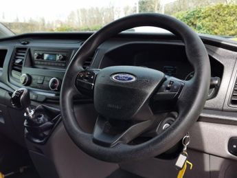 FORD TRANSIT CUSTOM 2.0 320 EcoBlue Crew Van Double Cab 5dr Diesel Manual L2 H1 Euro