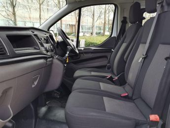 FORD TRANSIT CUSTOM 2.0 320 EcoBlue Crew Van Double Cab 5dr Diesel Manual L2 H1 Euro