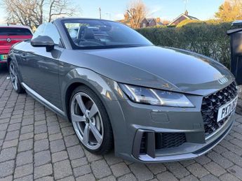 Audi TT 2.0 TFSI 45 S line Roadster 2dr Petrol S Tronic Euro 6 (s/s) (24
