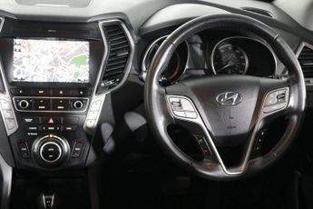 HYUNDAI SANTA FE 2.2 CRDi Blue Drive Premium SUV 5dr Diesel Auto 4WD Euro 6 (s/s)